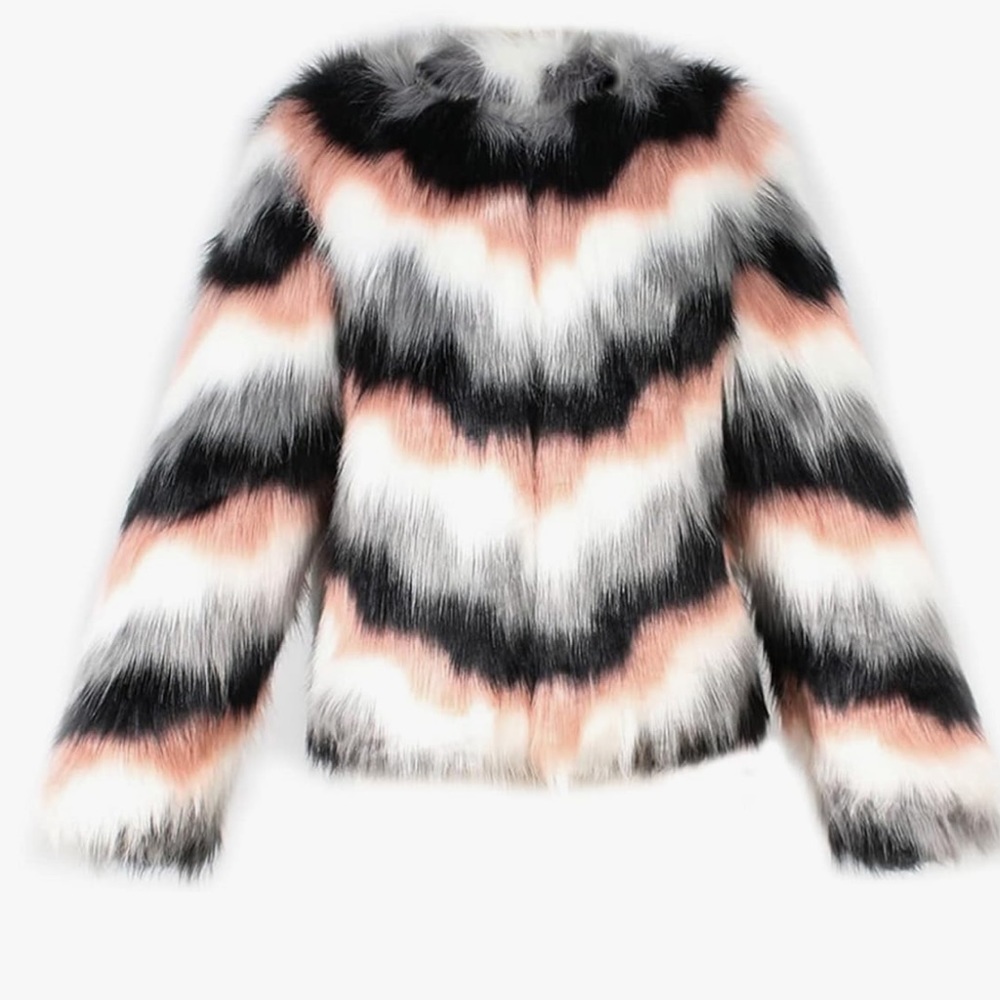 NWOT ~Faux Fur Coat Chevron Pattern Open Front with clip closure - Picture 3 of 5